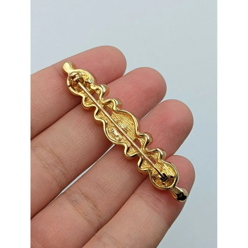 Signed Christian Dior Gold Tone Crystal Rhinestone Faux Pearl Bar Pin Brooch - Picture 5 of 9